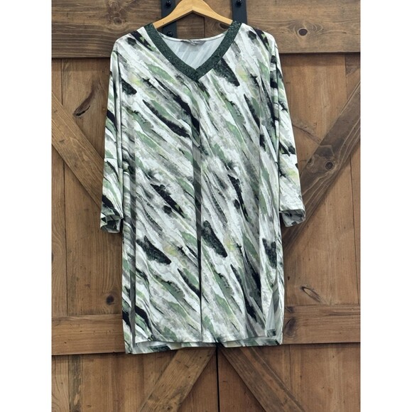 Ulla Popken Women's US 20/22 Green Multicolored Abstract Long Line Tunic Top New - Picture 1 of 3